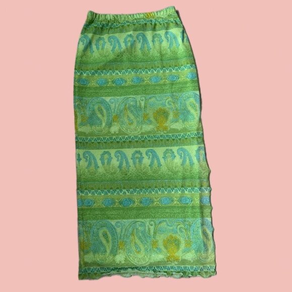 Vintage maxi skirt with bold green and turquoise paisley pattern - Picture 1 of 8